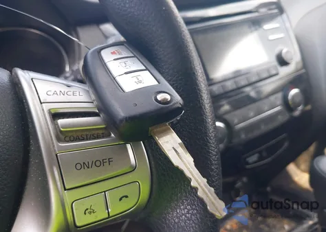 2014 Nissan Rogue S из США, поврежденный, VIN 5N1AT2MT1EC853181